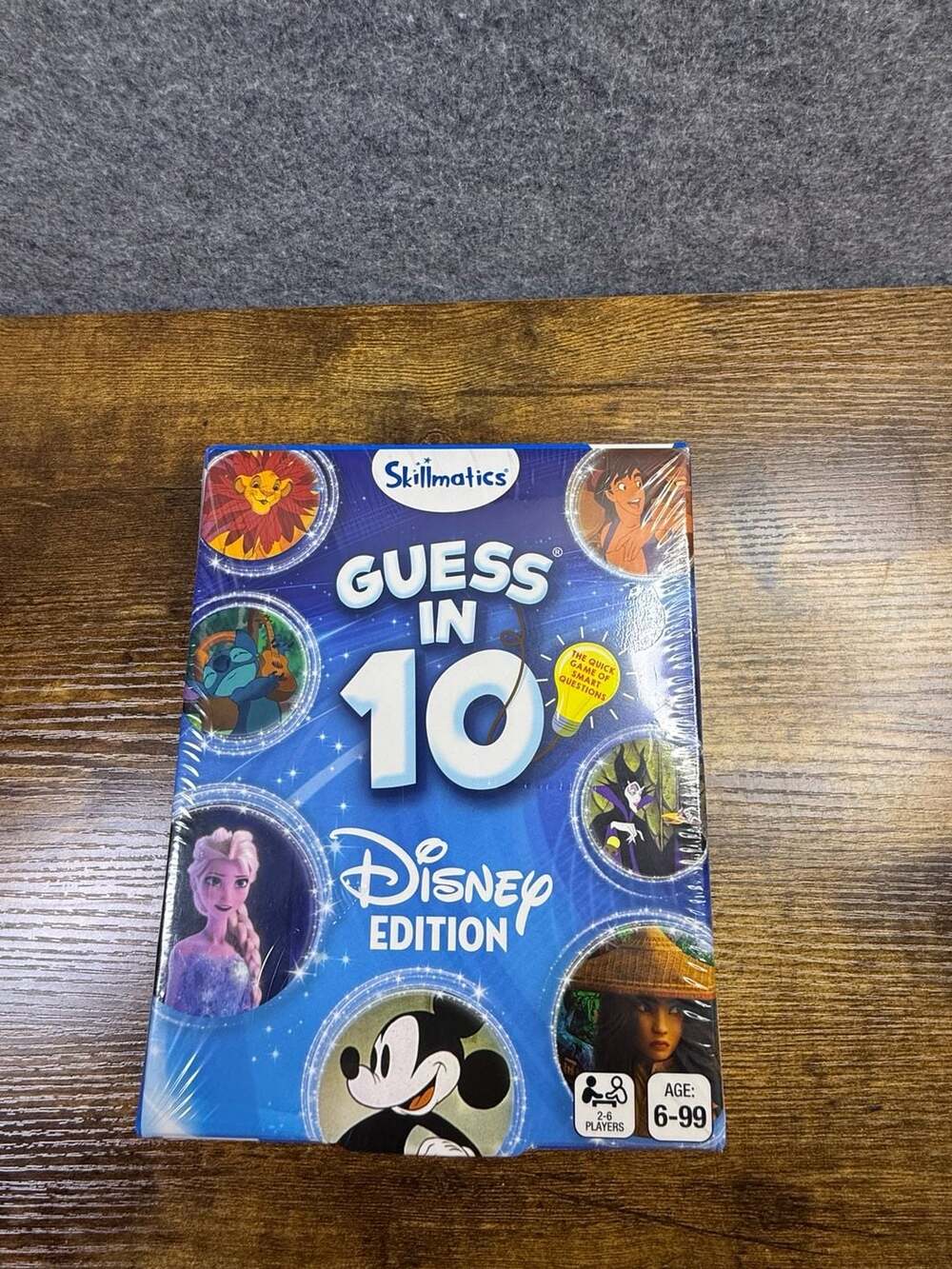 Skillmatics Guess in 10 Disney Edition Card Game